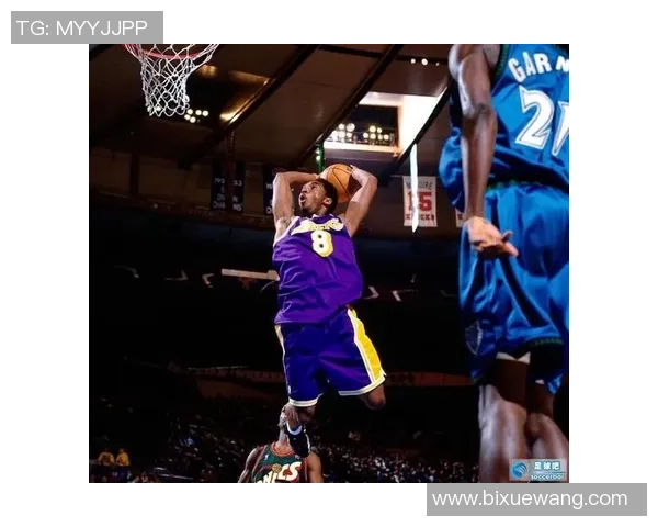 足球明星背后的强势父母如何塑造他们的职业生涯与人生道路